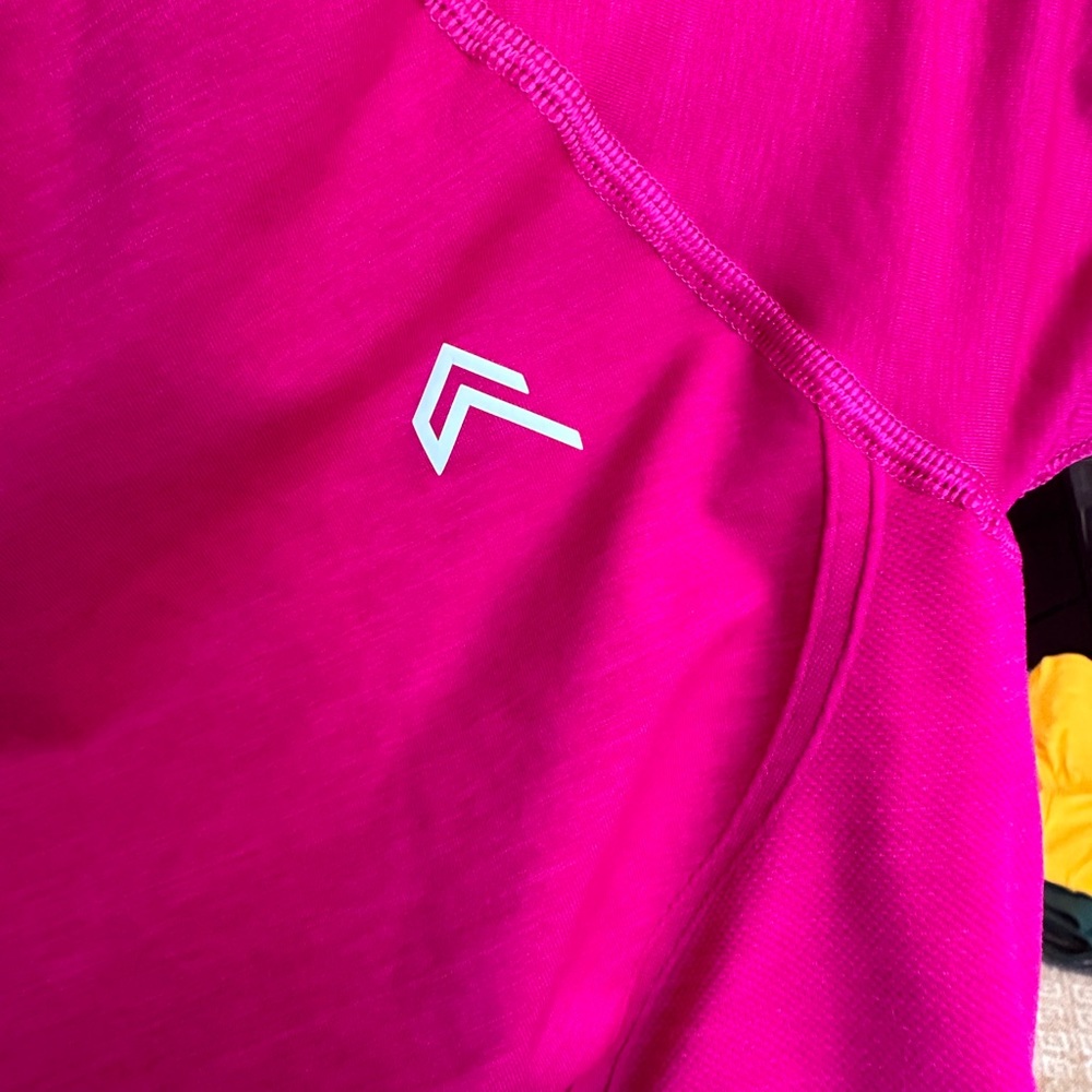 Effortless Seamless Crop Top In Fuchsia - image 7